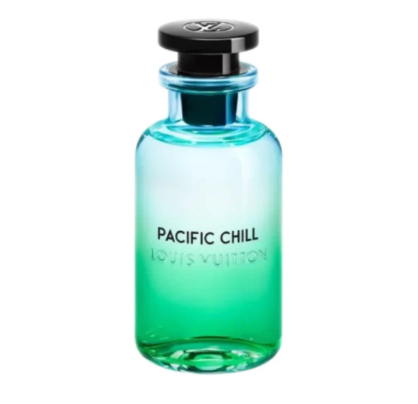Eleganckie perfumy LV Louis Vuitton Pacific Chill wykonany z zielonego szkła, odzwierciedlający kalifornijski styl życia i energię oceanu, z minimalistycznym designem i poczuciem świeżości.