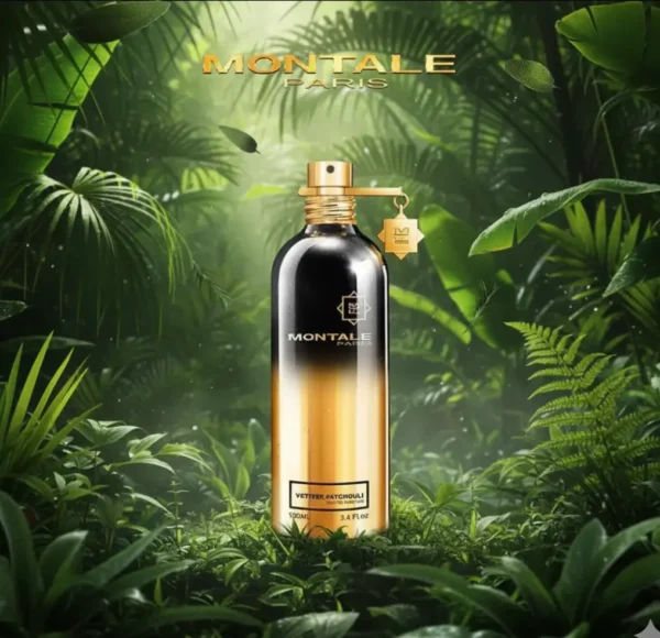 Flakon perfum Montale Vetiver Patchouli z gradientem od czerni do złota, ustawiony w bujnej, tropikalnej dżungli, otoczony przez paprocie i liście.
